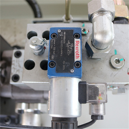 Machine à cintrer hydraulique de tuyau de cintreuse de cintreuse de tube d'échappement de 5 pouces de certification de la CE