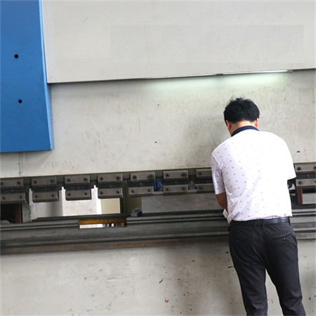 Petite presse plieuse hydraulique WC67K CNC à haute efficacité de 80/1600mm pour le fer