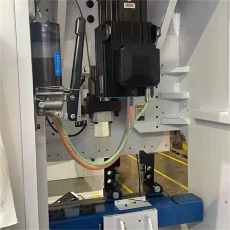 Machine à cintrer électrique de tôle de frein de presse hydraulique d'acier en aluminium automatique de commande numérique par ordinateur avec le robot