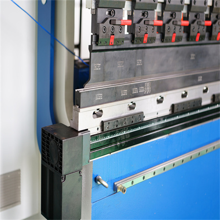 Commande numérique par ordinateur automatique de machine à cintrer de tôle/machine hydraulique de presse plieuse d'ordre numérique