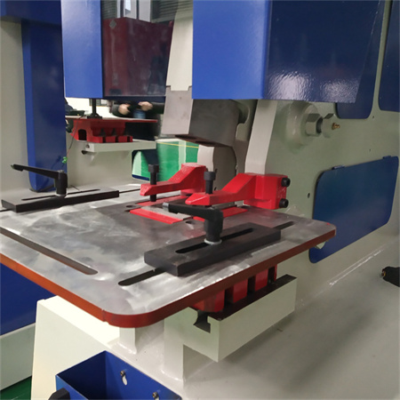 Machine de poinçonnage et de cisaillement de plaque métallique de ferronnier hydraulique Q35y-25 pour au prix d'usine