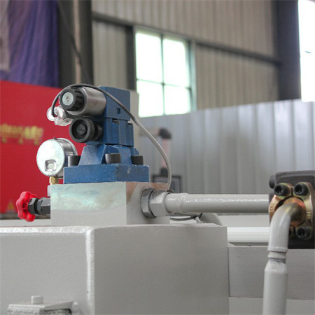 Chine La meilleure machine de pliage de tôle hydraulique de contrôle CNC a utilisé des presses plieuses de cisaillement d'AccurL