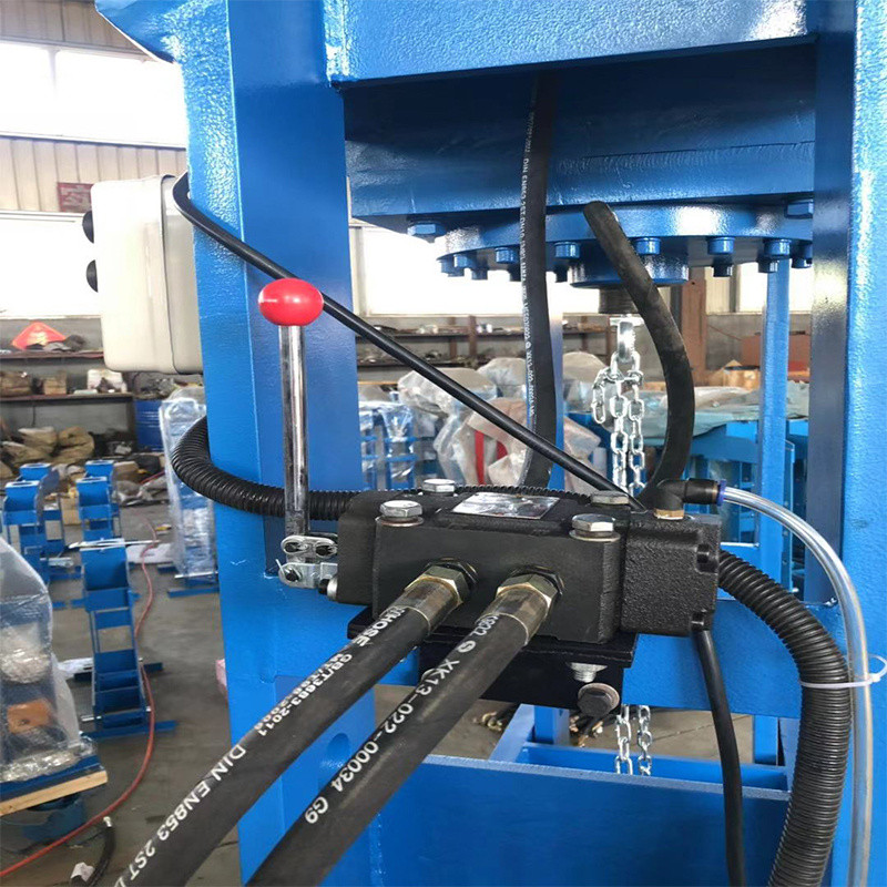 Petite presse hydraulique manuelle de 30 tonnes