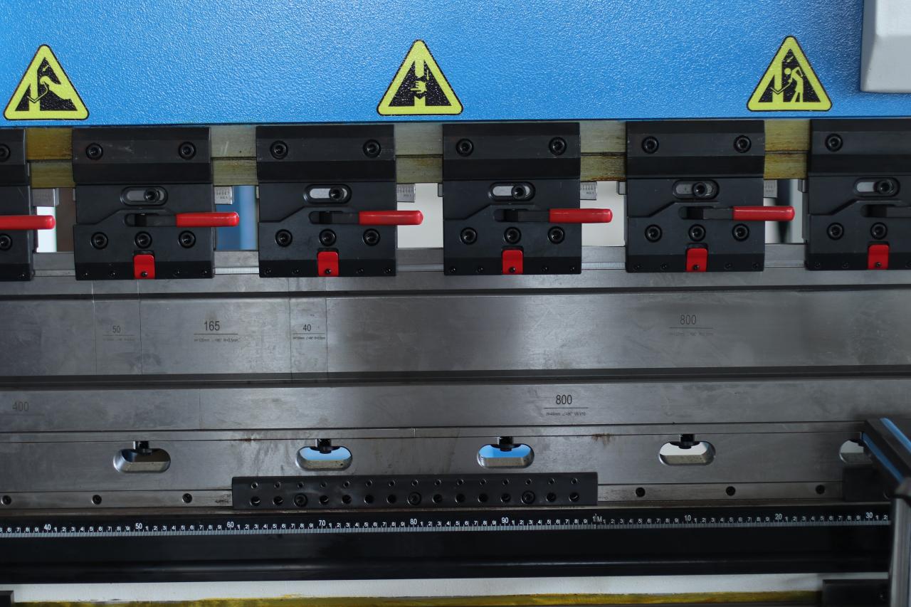 Presse plieuse hydraulique CNC Machine plieuse Servo presse plieuse électrique 40T