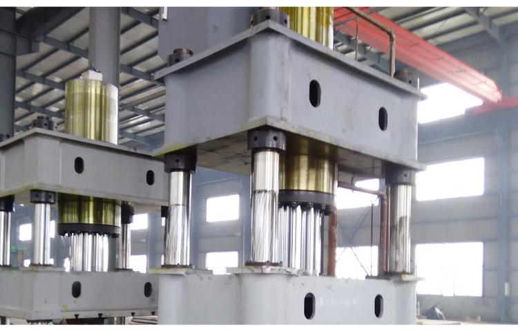 Presse hydraulique multifonctionnelle à quatre colonnes et à deux faisceaux de 63 tonnes à faible coût
